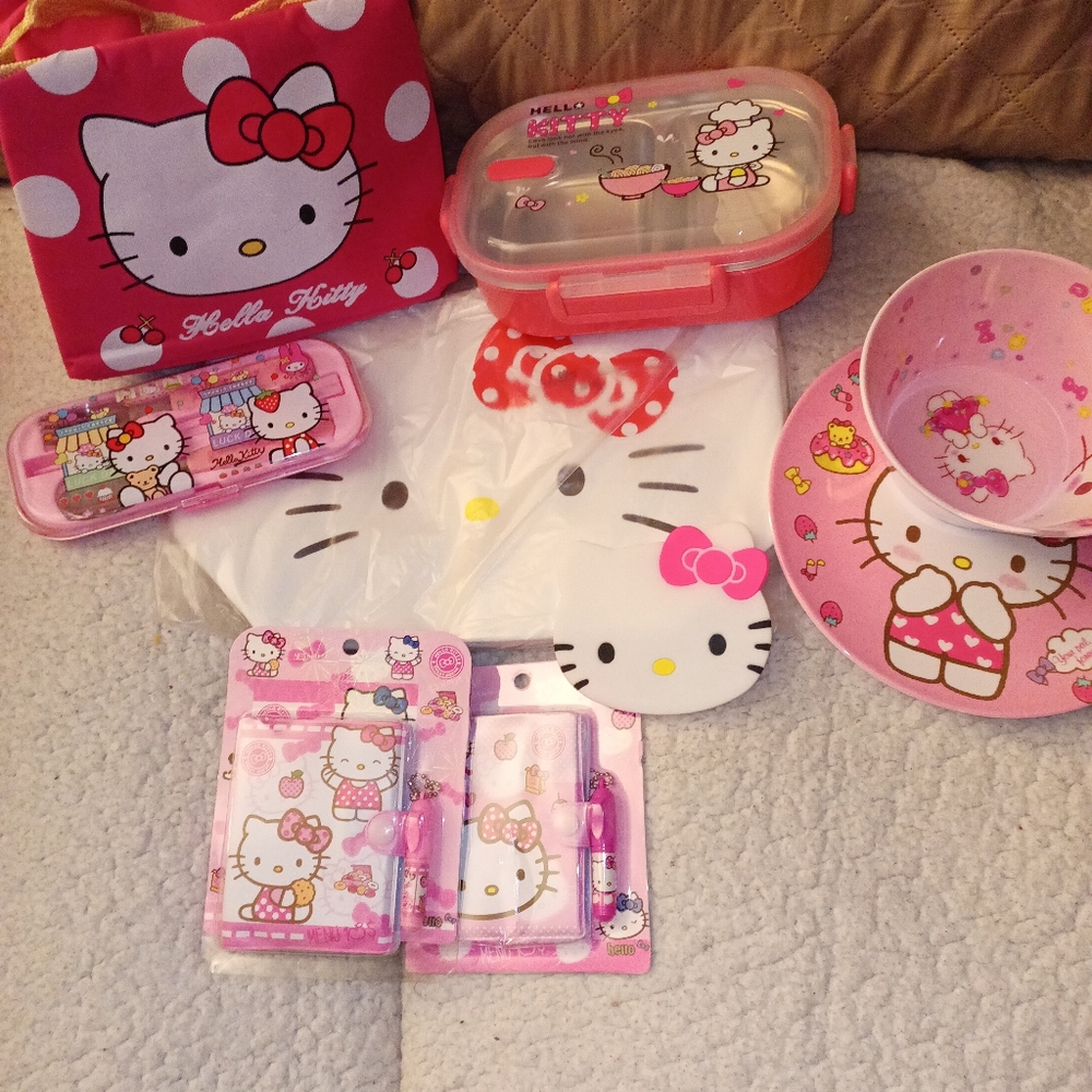 Sanrio "Hello Kitty Bundle"